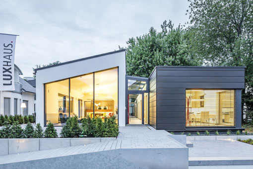 LUXHAUS open